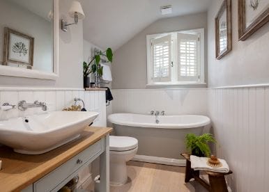 Charming Cottage Styled Bathroom