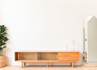 Functional Chic TV Unit 